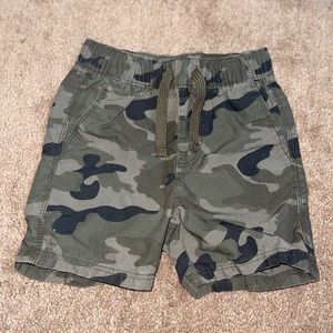 Camo Shorts 💚🖤🤎